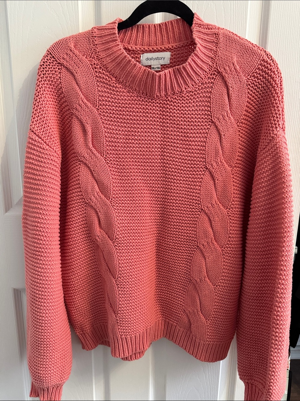 Dailystory Pink Cable-Detail Crewneck Sweater